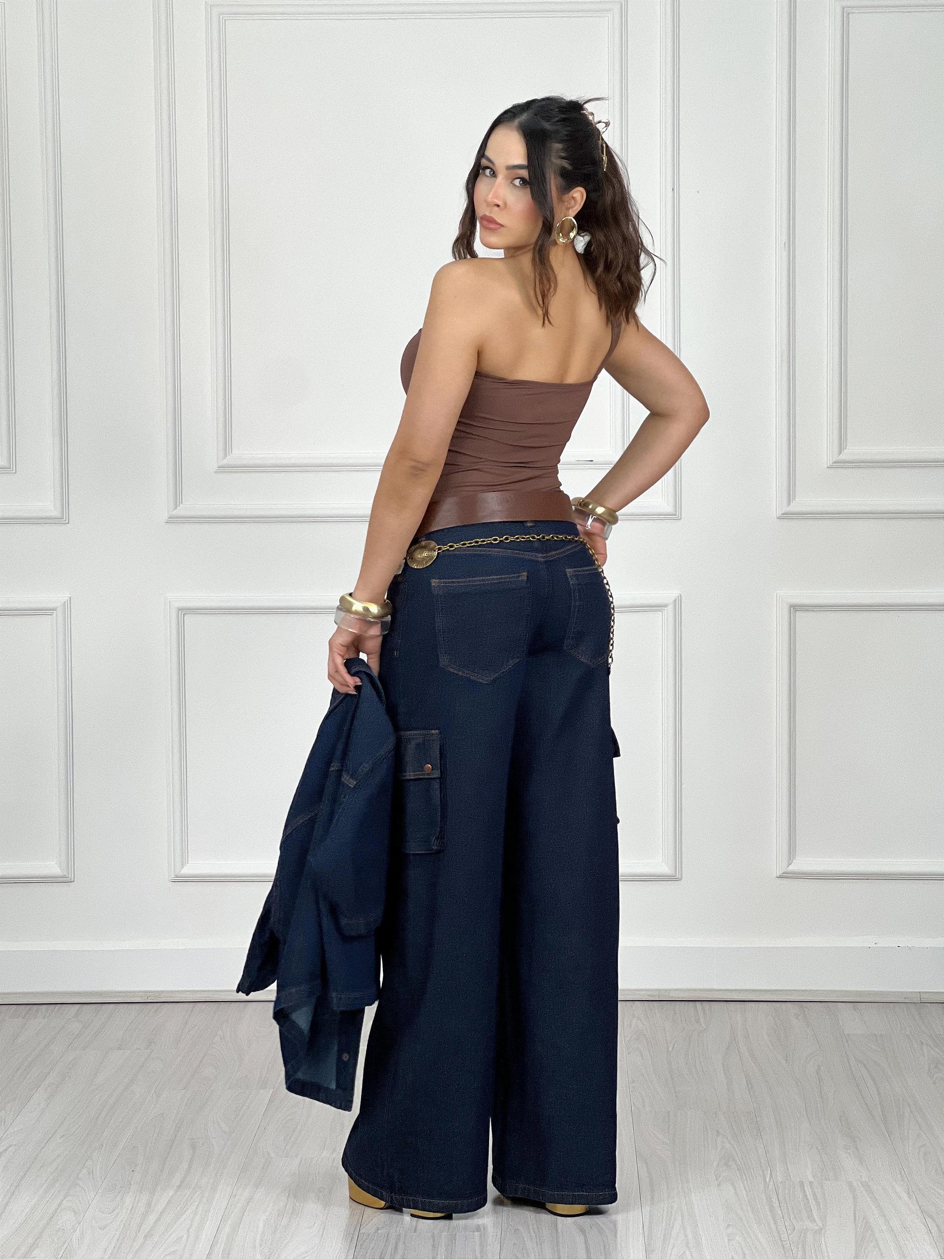 CONJUNTO CROPPED E CALÇA